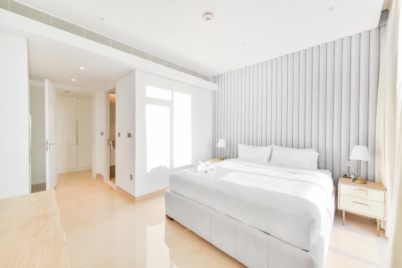 Posh 2 Bedroom Oceanfront Apt In The Heart Of Bluewaters Island دبي المظهر الخارجي الصورة