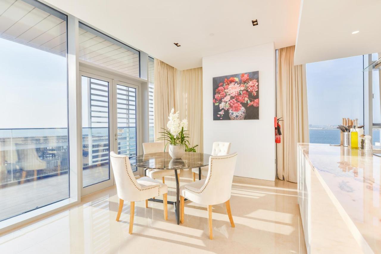 Posh 2 Bedroom Oceanfront Apt In The Heart Of Bluewaters Island دبي المظهر الخارجي الصورة